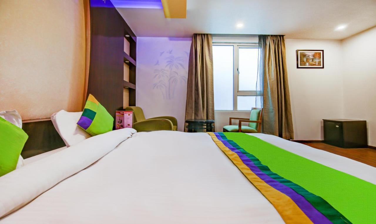 Jp Inn Hotel นิวเดลี ภายนอก รูปภาพ